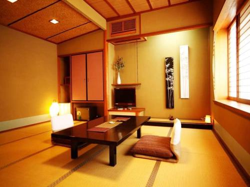 Japanese-Style Quadruple Room