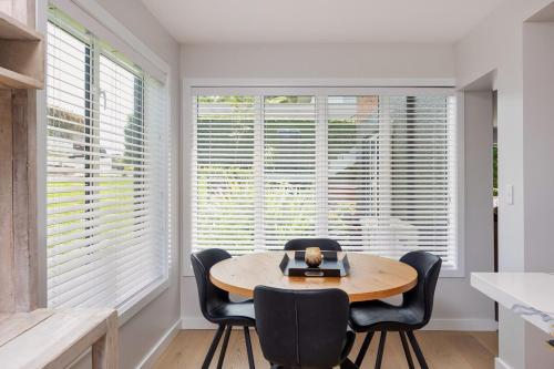 Modern 2 Bedroom City Fringe Apartment, Auckland (photo 5)