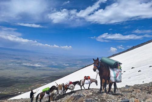 Sports un aktivitātes, Parasut Village Hotel in Doğubeyazıt