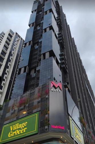 MCity Studio With Balcony|Near KLCC/Gleneagles/Ampang Puteri Hosp - image 9