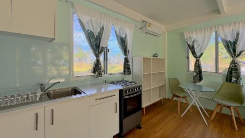 Konyha, Surf 1 and Surf 2 in Pango Beach