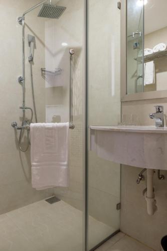 Superior Double Room image 4