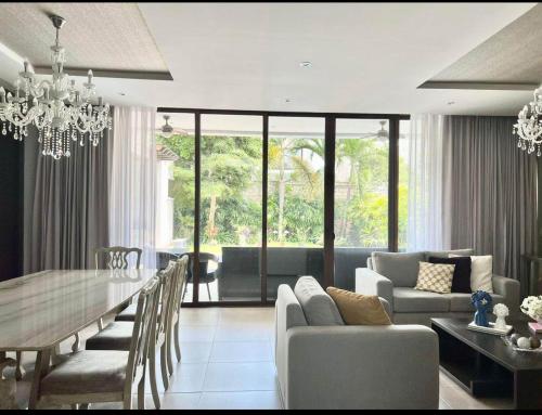 Casa aires del batan in Samborondon