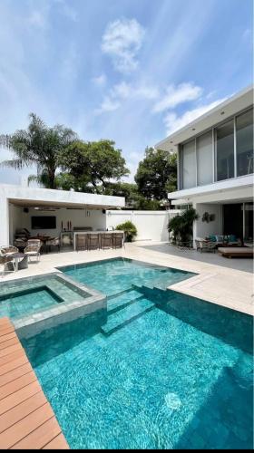 Mocoli alojamiento in Samborondon