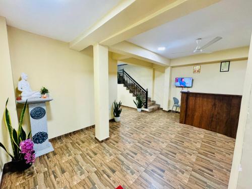 Lobby, The Regent Hotel in Colombo Port Area