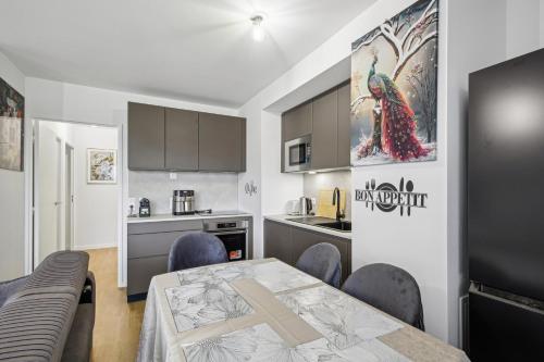 Parenthèse Chic – Confort moderne près de Paris (Parenthese Chic – Confort moderne pres de Paris) in Безон