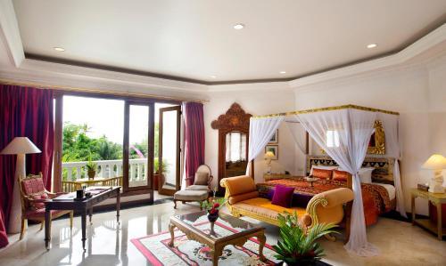 room detail thumbnail 0