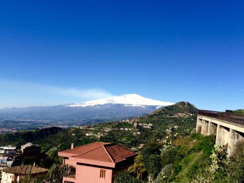  Villa Quisisana Taormina, Pension in Taormina