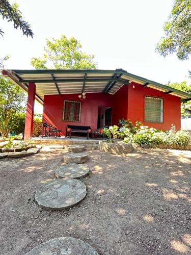 Casa de Montana en Los Naranjos in Los Naranjos