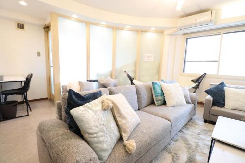 NK BLD3F Sapporo 3LDK 3BR 1 floor 1 room - Tap to explore photos