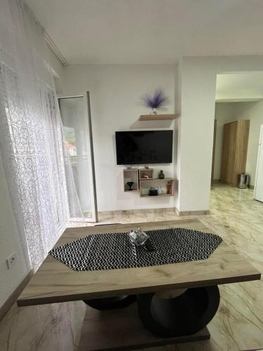 Lutovac Apartmani in رادانوفيشي