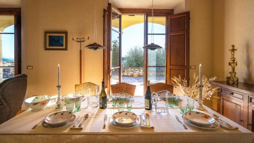 Зручності, Panoramic villa near Florence in Пеша
