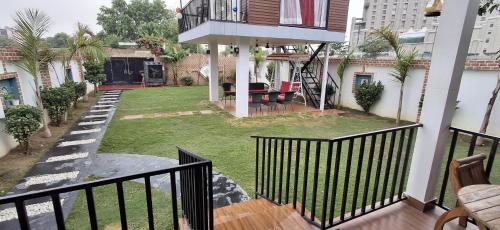 Courtyard By Palm -3BKH Mini Farm House, Gurgaon (foto 6)