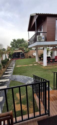 Courtyard By Palm -3BKH Mini Farm House, Gurgaon (foto 8)