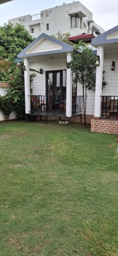 Courtyard By Palm -3BKH Mini Farm House, Gurgaon (foto 10)