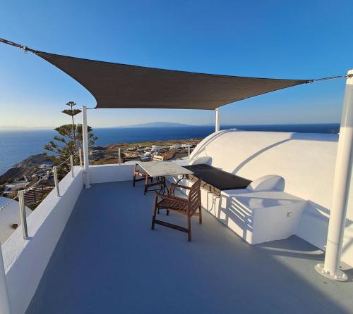 Apartment with Terrace image 10