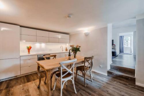Smile Apartments zum Goldenen Strauß – khách sạn tại Durnstein