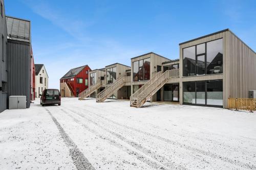 Explorers Rest, Henningsvær in Henningsvaer