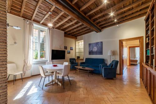 GuestHost - Stunning Apartment in Trastevere, Roma (foto 2)