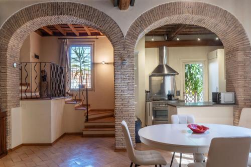 GuestHost - Stunning Apartment in Trastevere, Roma (foto 8)