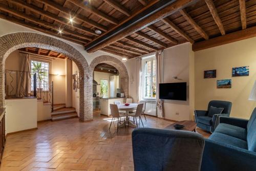 GuestHost - Stunning Apartment in Trastevere, Roma (foto 10)