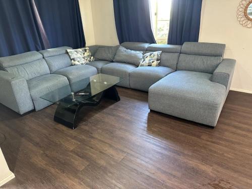 Home away from home - Whole house booking only -4 Bedrooms in Symonston