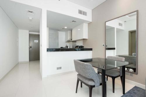 Luxury Canal-View Stay in Damac Privee, Dubaj (fotografie 8)