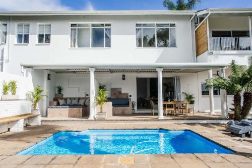 Swimming pool, The Palms Boutique Hotel in Howick