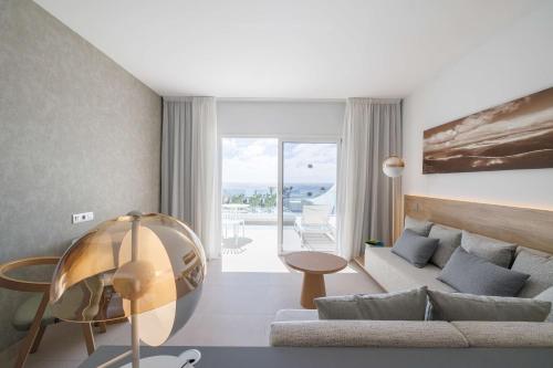 Radisson Blu Resort, Lanzarote in Ланзароте