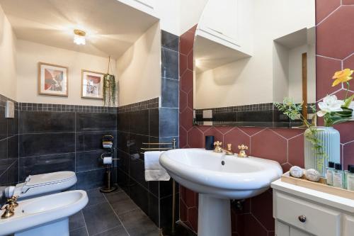 Rome As You Feel - Argentina Luxury Apartment, Рим (фото 10)