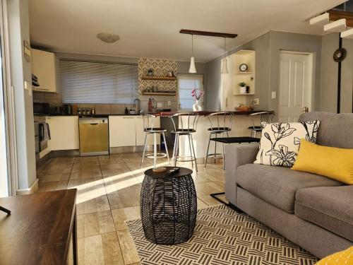 Knoll at Oaklands - Two Bedroom APT Knysna Retreat!, Knysna (zdjęcie 9)