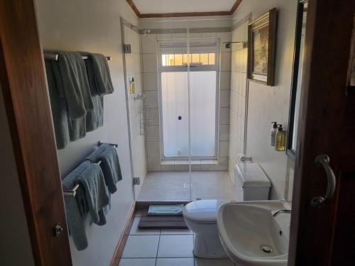 Ashanti Gardens Guesthouse - image 2
