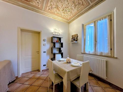 Vicino al Centro e a Parcheggi Gratuiti - Affresco Strepitoso in Emilia Ovest