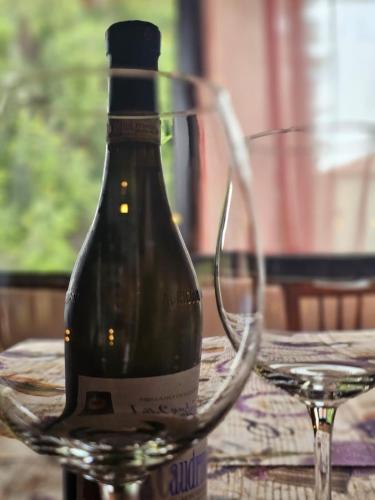 Food and beverages, Il Drago Del Lago - Holiday Home in Madonna Del Sasso