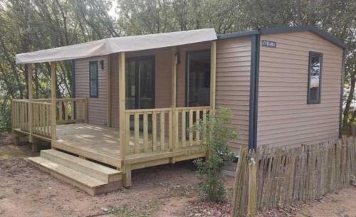2 bedrooms, 3 beds