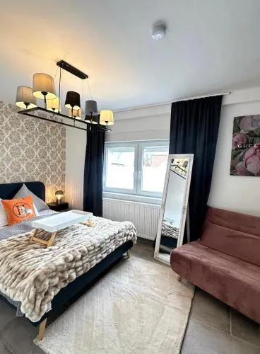 Stilvolles Apartment nähe Messe Düsseldorf in Duisburg Süd in Duisburg, Deutschland