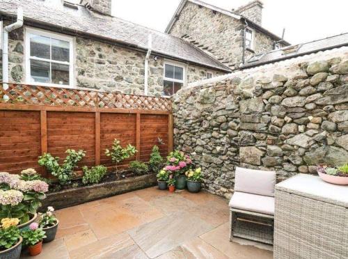 花园, Beautiful cottage with log burner in 多尔盖莱镇中心