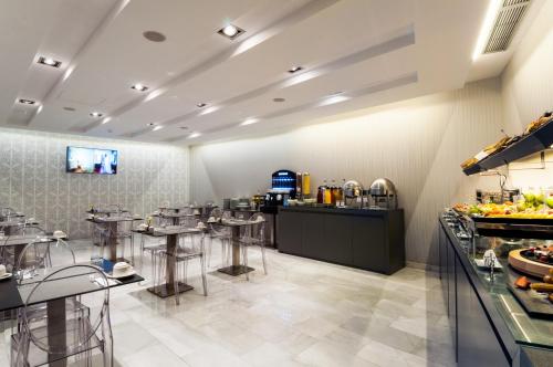 Eurostars Ramblas - image 7