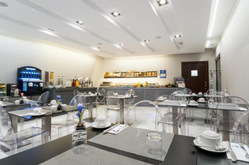 Eurostars Ramblas - image 6