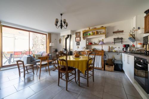 Le refuge du Marquis : Agreable T3 avec terrasse in Marsanne