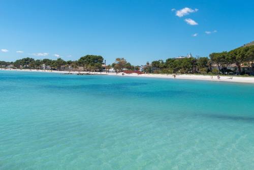 Apartment Just on the beach in Port Alcudia, Alcúdia (Foto 10)