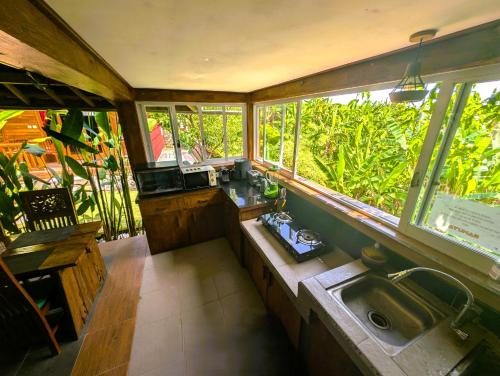 Ayumar Homestay Medewi near Bunut Bolong
