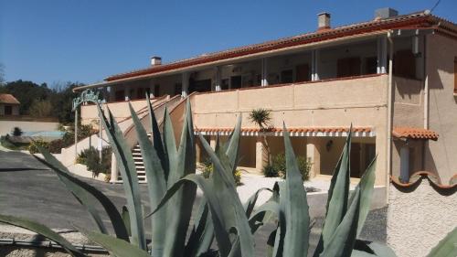 Hôtel Le Châtelet logis