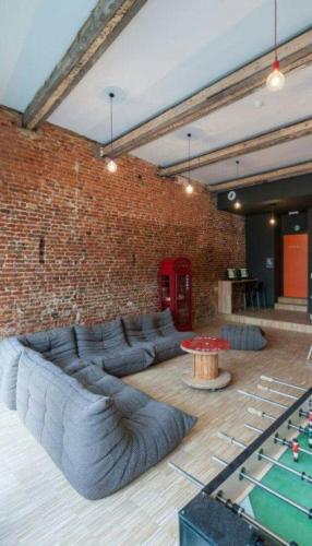 Jagatud salong / TV-ala, Geis House in Blangy-sur-Bresle