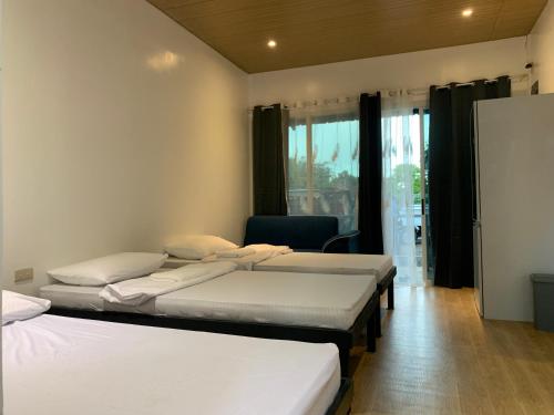 Budget Stay Inn & Tours