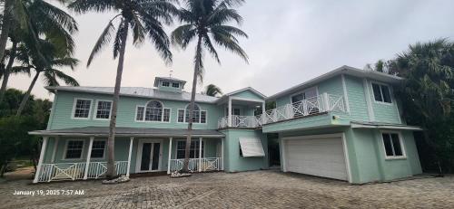 Sunset Haven - Luxury 5br 5bath Coastal Retreat, Stuart (foto 3)