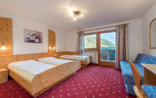 Hotel Kaserhof 4