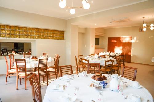 Toit ja joogid, Hotel "Castellu" in Lucciana