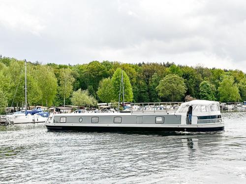 Luxus Wohnschiff Madam President, Berlin (zdjęcie 4)