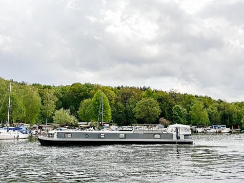 Luxus Wohnschiff Madam President, Berlin (zdjęcie 7)